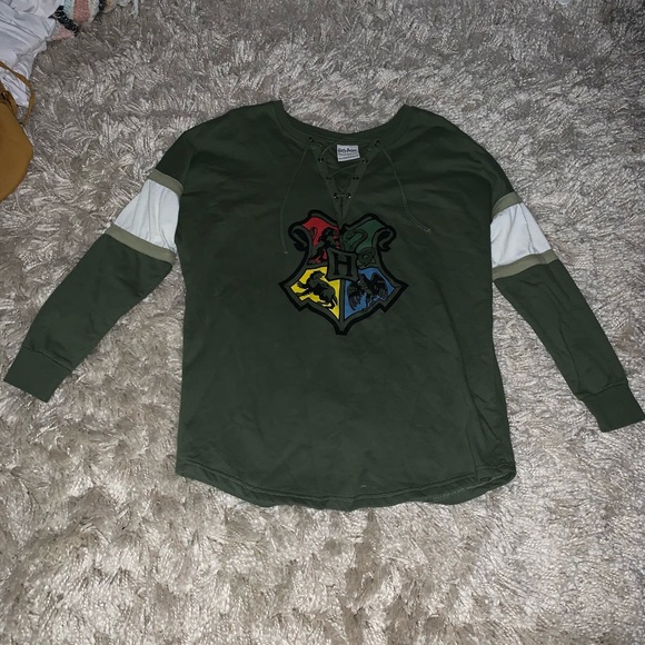 Juniors Bioworld Harry Potter size small sweater with lace up detail - Picture 4 of 7